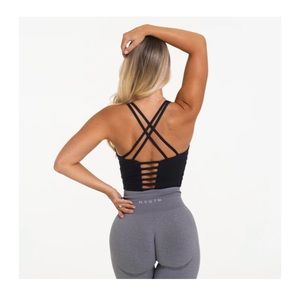 NVGTN black matrix sports bra